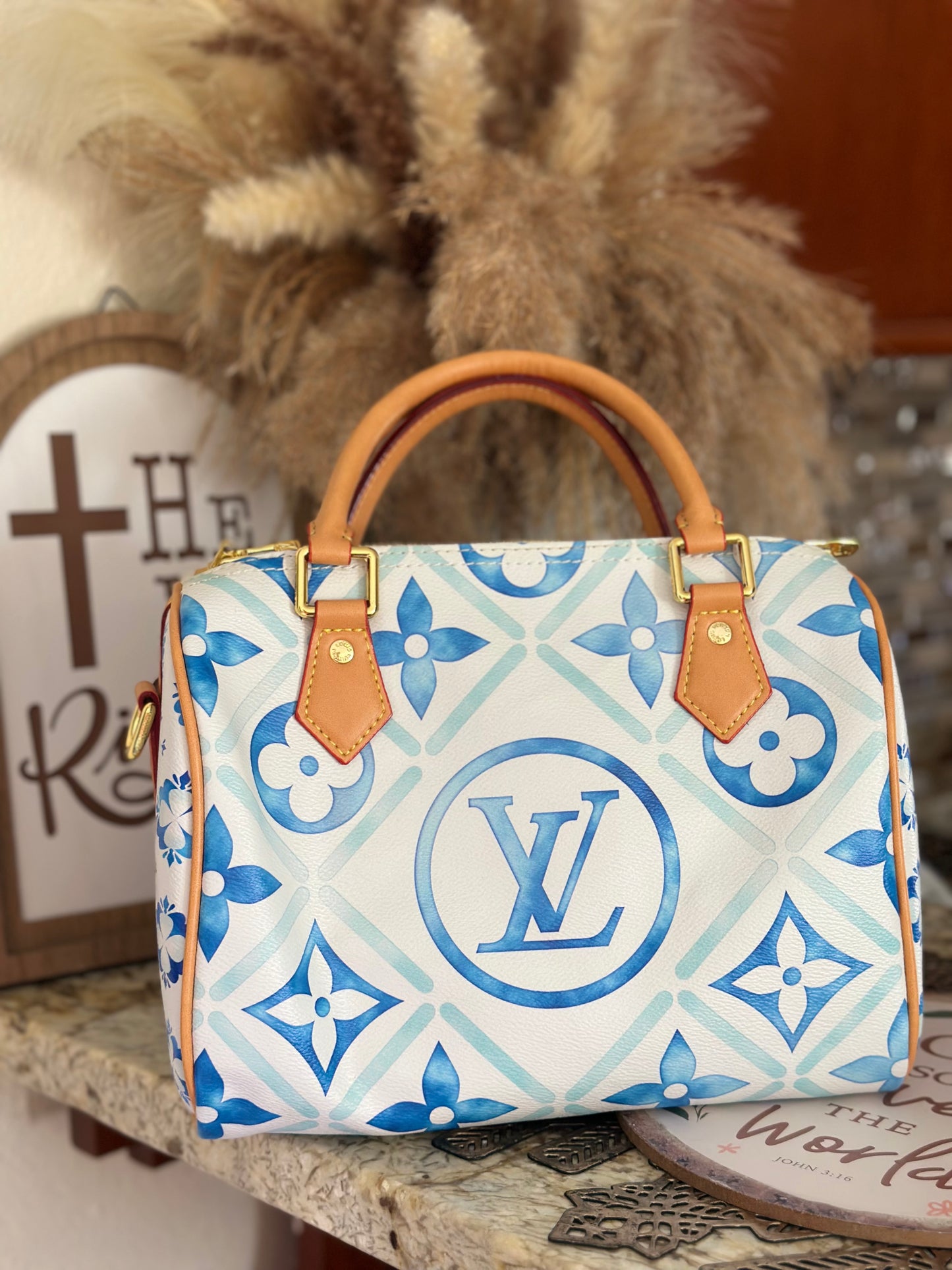 **DUPEE* LV BY THE POOL 2024 SPEEDY 30